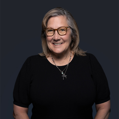 Julie  Boshea Photo
